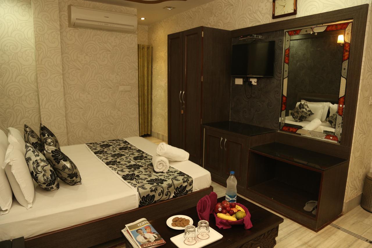 Hotel New Golden Palace Phalodi  Kültér fotó