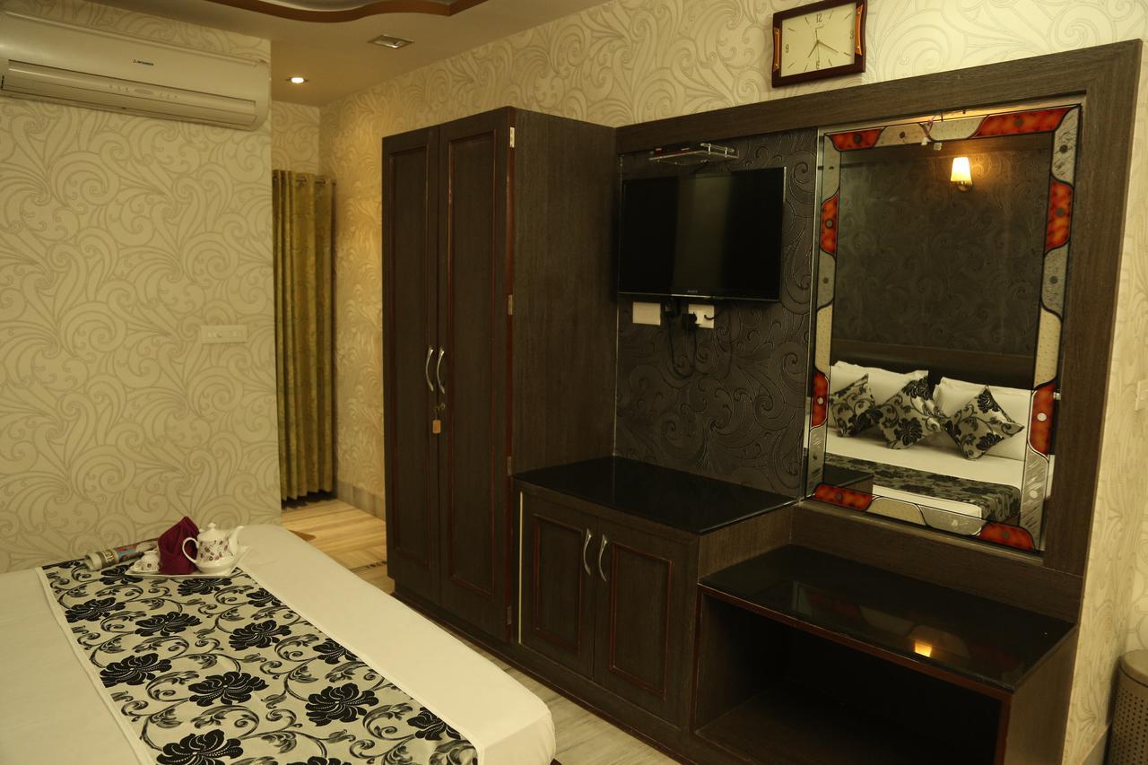 Hotel New Golden Palace Phalodi  Kültér fotó
