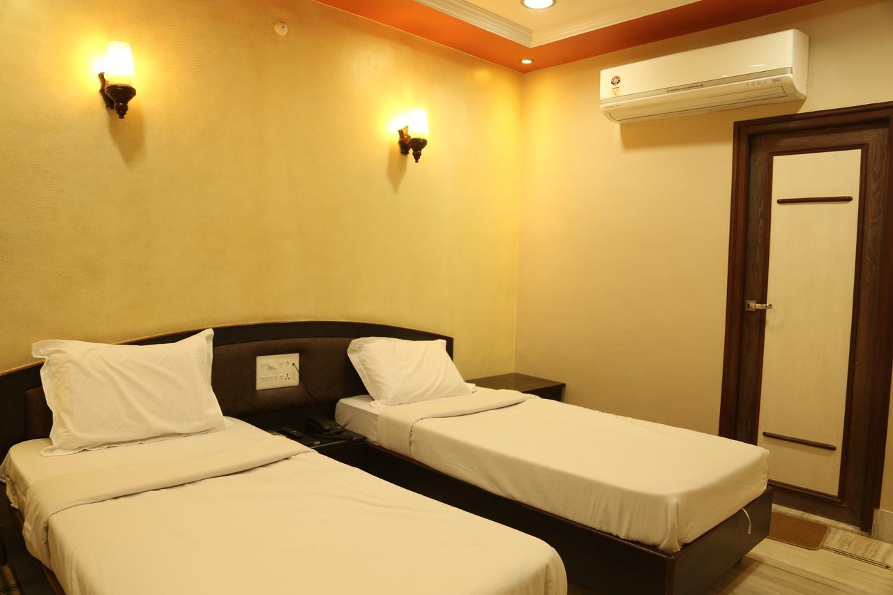 Hotel New Golden Palace Phalodi  Kültér fotó