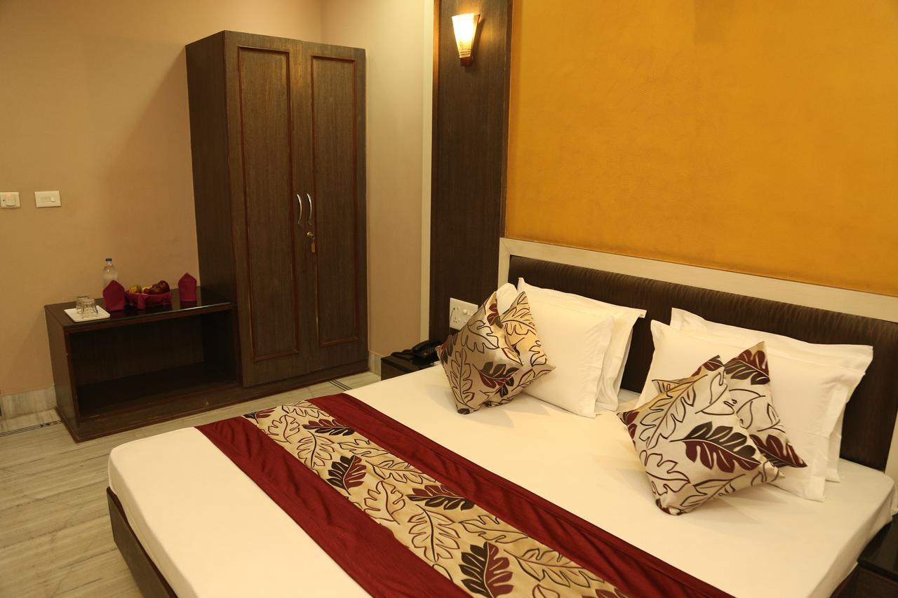 Hotel New Golden Palace Phalodi  Kültér fotó